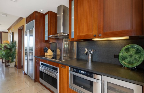 Ko Olina Villa | Nalu Collection 2/2 Oceanfront living~3 lanais~Luxurious Amenities