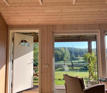 Gratiskes House | Namelis prie Čiobiškio kelto