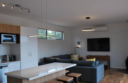 Nannup House | Nannup Forest View - Luxury in the Valley