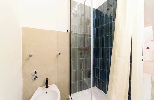 Vomero Apartment | [napoli Chiaia] a 5 Minuti Dalla Metro Amedeo
