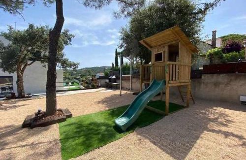 Castell-Platja d'Aro House | Naramia Sagaro Villa with Poolgarden10 Pax