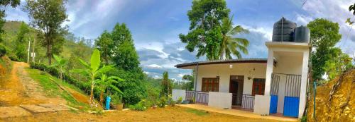 Kandaketiya Bed & Breakfast | Narangala mountain house 2