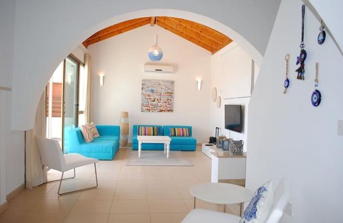 Ayia Thekla Villa | Narcissos Villa Thekla