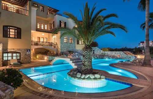 Maleme Villa | Natali Luxury Villa (Iason Villas), 9 Bedrooms, Private Pool, Garden, Next To Ma