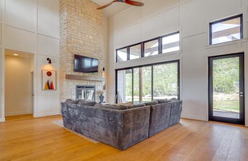 Springerville House | Natl Forest Access and Mtn Views Family Eagar Home