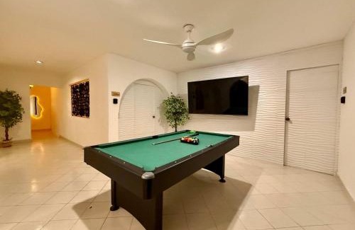 Colonia Campestre House | Naturally bright stay for 3 plus pool