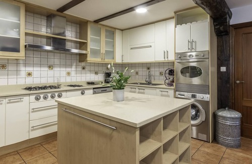 Castro Urdiales Villa | Nature and tranquillity in Castro
