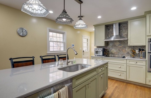 Brookeville House | Nature Getaway w/On-Site Trails, 17 Mi to DC!