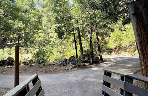 Arnold Ski Chalet | Nature Lover's Paradise: Luxurious The Shire - Cubs Crossing Chalet in Sierras