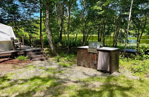 Mariaville Cottage | Nature Lovers Paradise welcomes you! Glamping tent near Acadia National Park!