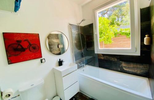 Sant Cugat del Valles Ski Chalet | Nature Oasis near Barcelona with swimming pool Parties not allowed