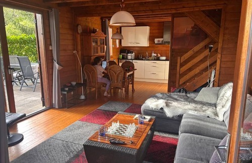 Plantades Ski Chalet | Nature & Relaxation in a Chalet a stone's throw from the Lake Bort-les-Orgues