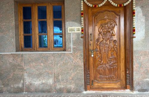 Tiruchanur Apartment | Nature's Nest Homestay Tirupati close to Sri Padmavathi Ammavari Temple Tiruchanur close to toll road connecting all highways just behind Taj Tirupati and easy access to Garuda fly-over to Tirumala
