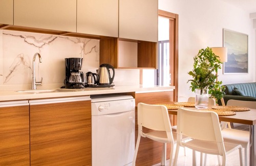 Gulbahce Mahallesi Apartment | Nature View Flat with Garden in Urla, Izmir