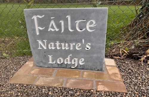 Tuam House | Natures Lodge 30 min drive to Galway city
