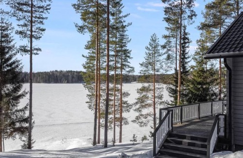 Rautalampi House | Naurisniemi by Interhome