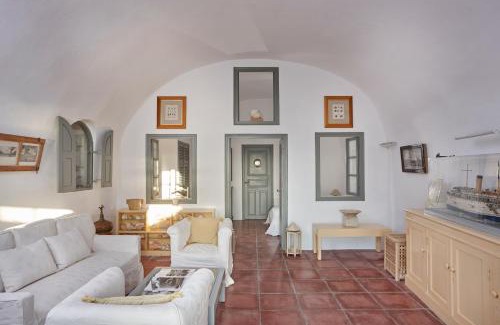 Firostefani Villa | Nautilus Villa