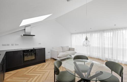 Chelmsford Apartment | Navigation Yard