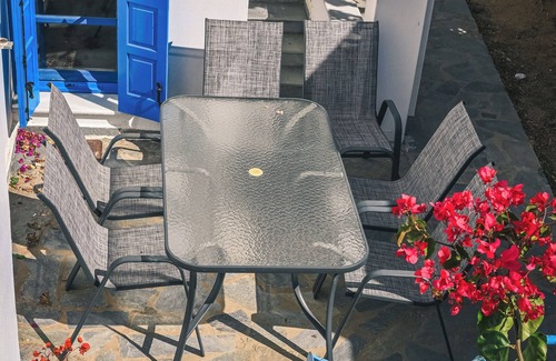 Kastraki Apartment | Naxos is the Way Summer Dream 2 Semi-basement apartment