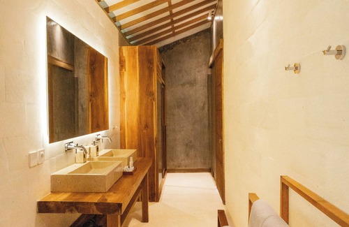 Manggis Hotel | Neano Escape