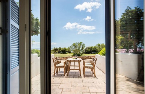 Neapoli Villa | Neapoli Villas Beachfront Villa