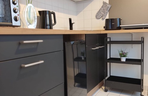 Schoenefeld Apartment | Near Airport BER/Adlershof Maisonette Schönefeld for 5 persons/3 beds