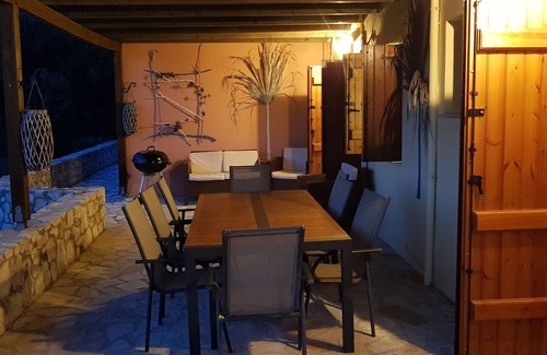 Apokoronas Villa | Near Almyrida ☀️ No Stairs! ☀️ Gated Private Pool For Child Safety ☀️ Free WiFi