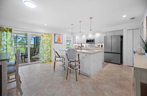 Oakland Hills Cottage | Near beaches! 2100 square foot heated pool home on the Golf Course!