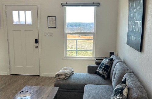Compton Cabin | Near Buffalo River ~sleeps 5 ~ secluded