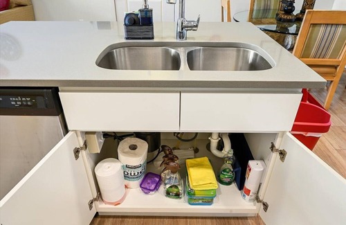 Suncrest Apartment | Near BYU and UVU, Comfy Bed, Hot Tub, Gym, Wi-Fi