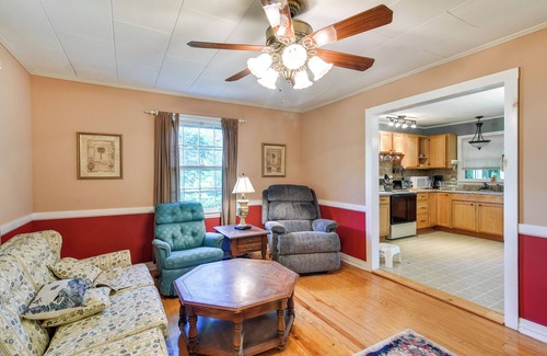 Lynn Cottage | Near Dining: Columbus Cottage w/Furnished Deck!