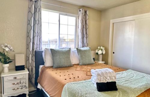 Medford House | Near Downtown- Kitchen-washerdryer-parking