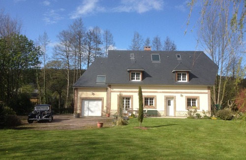 Valmont Cottage | Near Etretat and Fécamp: charming character house on the edge of the wood