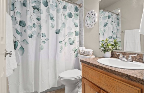 Fort Smith Apartment | Near it all! Unit A