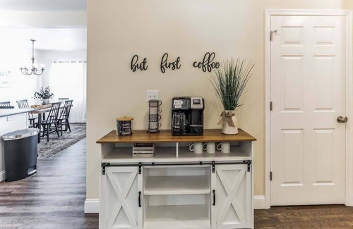 Honey Brook House | Near Lanc Attractions + Toy Room