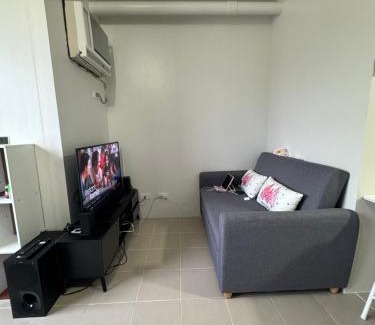 Basak Apartment | Near Mactan Airport and Indiana Aerospace University, Lapu Lapu City