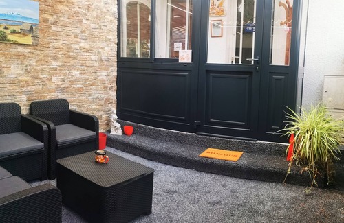 Le Soler House | Near Perpignan with secure parking & patio