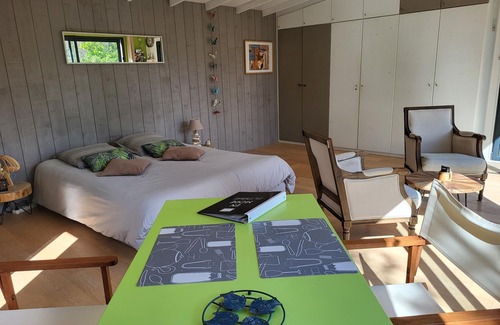 Riec-sur-Belon House | Near Pont-Aven, studio-gîte in the heart of the garden with private shower-hammam