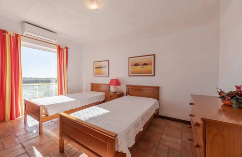 Vale de Parra House | Near Salgados Beach and Golf Course, Private Pool