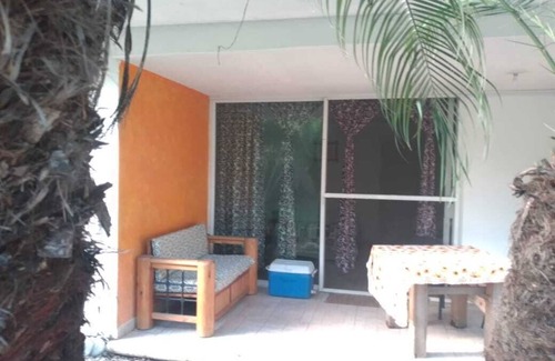 Cocoyoc Apartment | Near Sixflags and Convention Center -Private Room -2 beds -Terrace