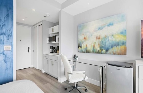 Port Morris House | near Stadium Studio 2F BR | Keyless Entry