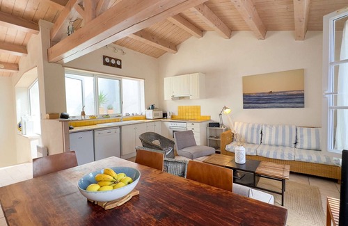 Loix House | Near the village, pretty house with floor