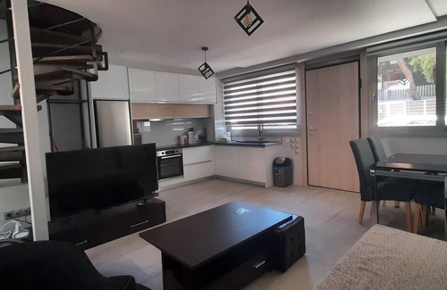 Spata-Artemida Apartment | Near to Athens airport. 30m from the beach & 100 from shopping center of Artemis