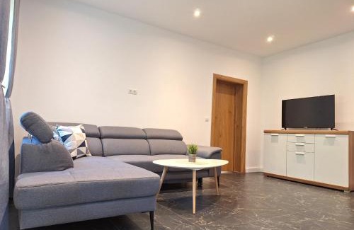 Purkersdorf Apartment | Near Vienna - 60m2 - 6 Guests - Self Check-in - Parking