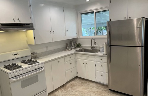 Van Nuys House | Nearby Noble - Private, Centrally Located Home