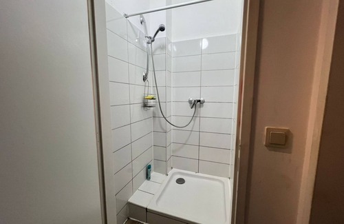 Simmering Apartment | Neat 1BR Apt. Simmering - Ideal for Longstays