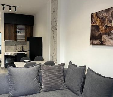 Komotini Apartment | Nellis 2 Urban Stay