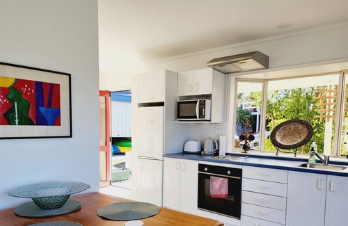 Monaco House | Nelson Beachside Retreat in Monaco, Nelson
