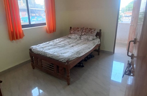 Verna Apartment | Nemmin Apt Uno - Budget Stay - Insta @little.yellow.house1943