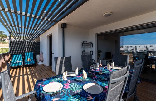 Pietrosella Apartment | Nepita - Appt climatisé avec vue